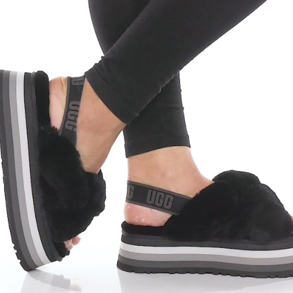 UGG Disco knot Platform Slide Black